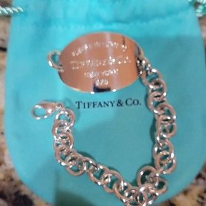 Tiffany's Ultra Oval Bracelet
